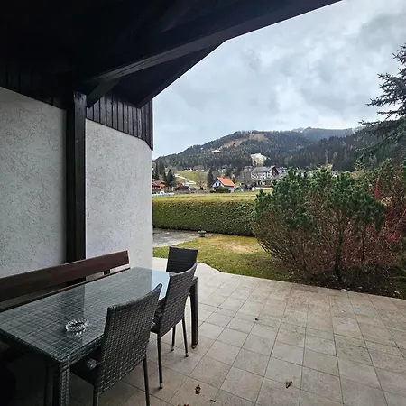 Downtown-central Aleks *