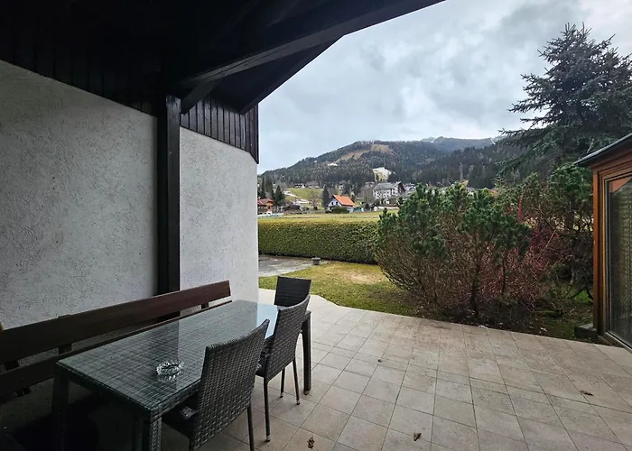 Downtown-central Aleks *